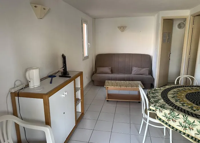 Holidayland 212 T2 Mezzanine 6 Couchages Climatise ناربون بلاج