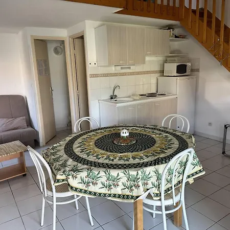 Holidayland 212 T2 Mezzanine 6 Couchages Climatisé